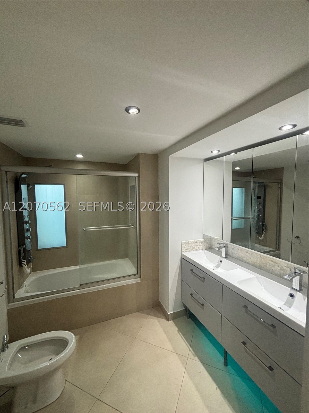 4726 Alton Rd Miami Beach, FL 33140