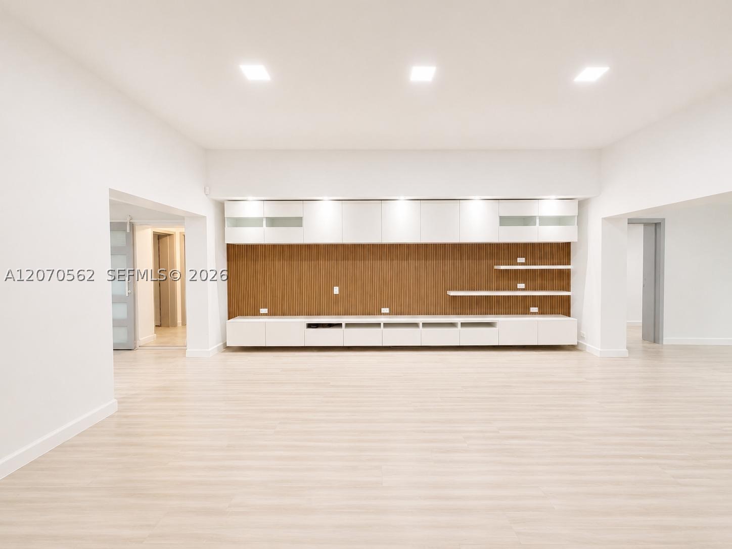 4726 Alton Rd Miami Beach, FL 33140