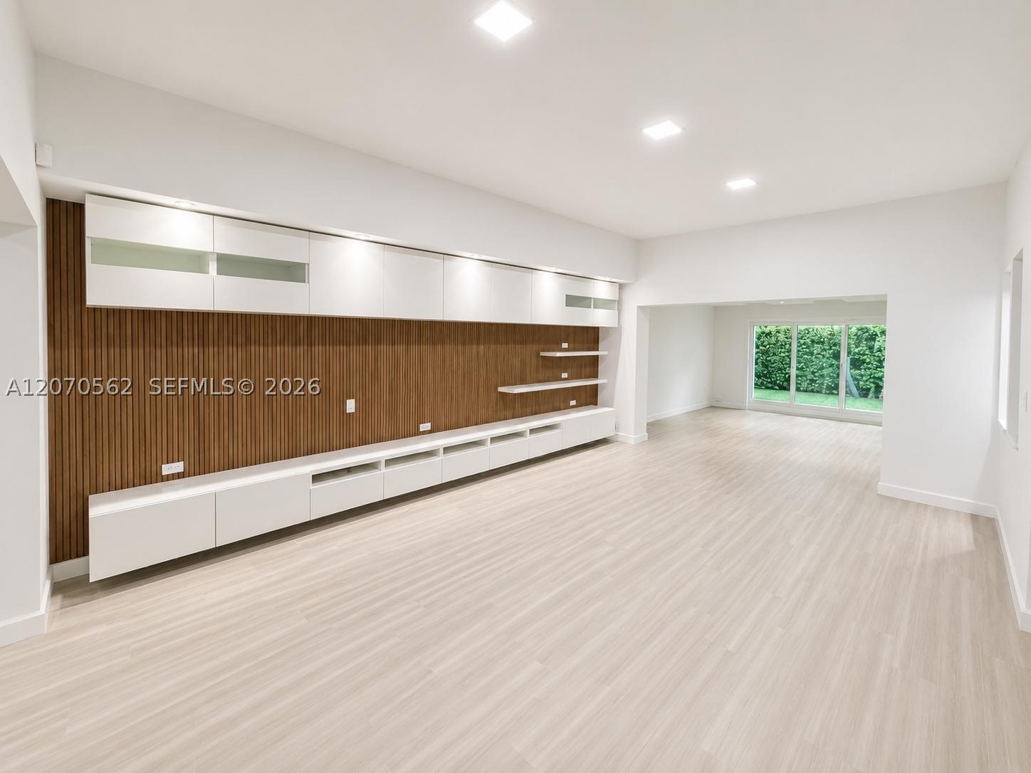 4726 Alton Rd Miami Beach, FL 33140