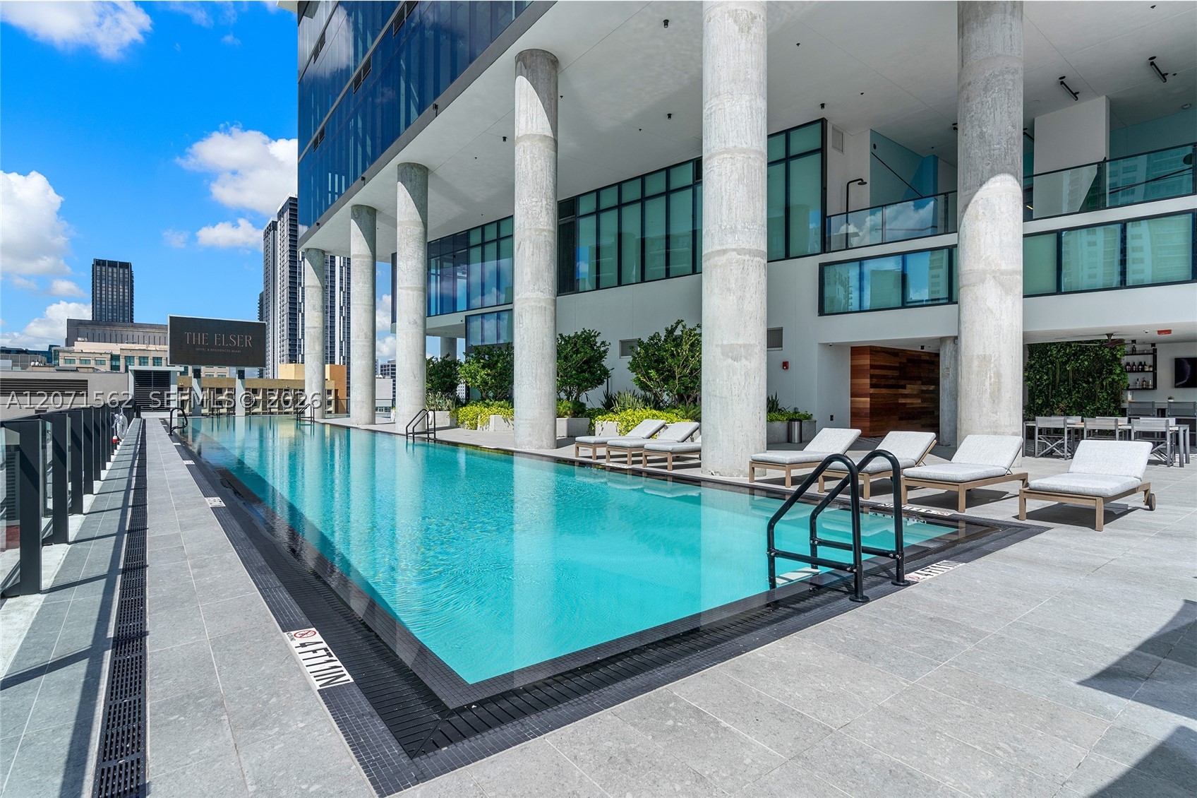 image The Elser Hotel & Residences30