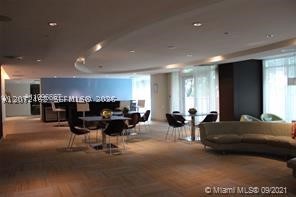 image The Plaza on Brickell West17