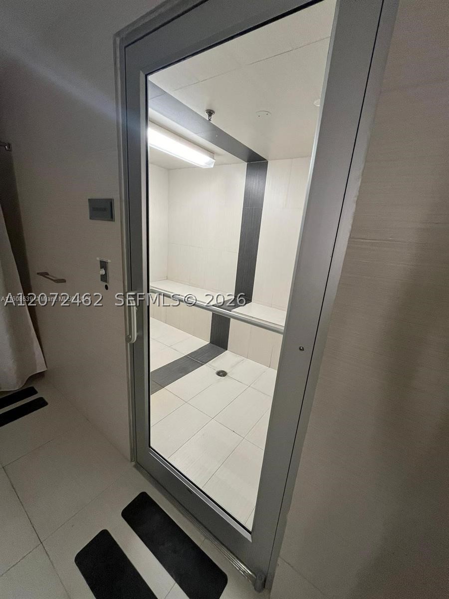image The Plaza on Brickell West33