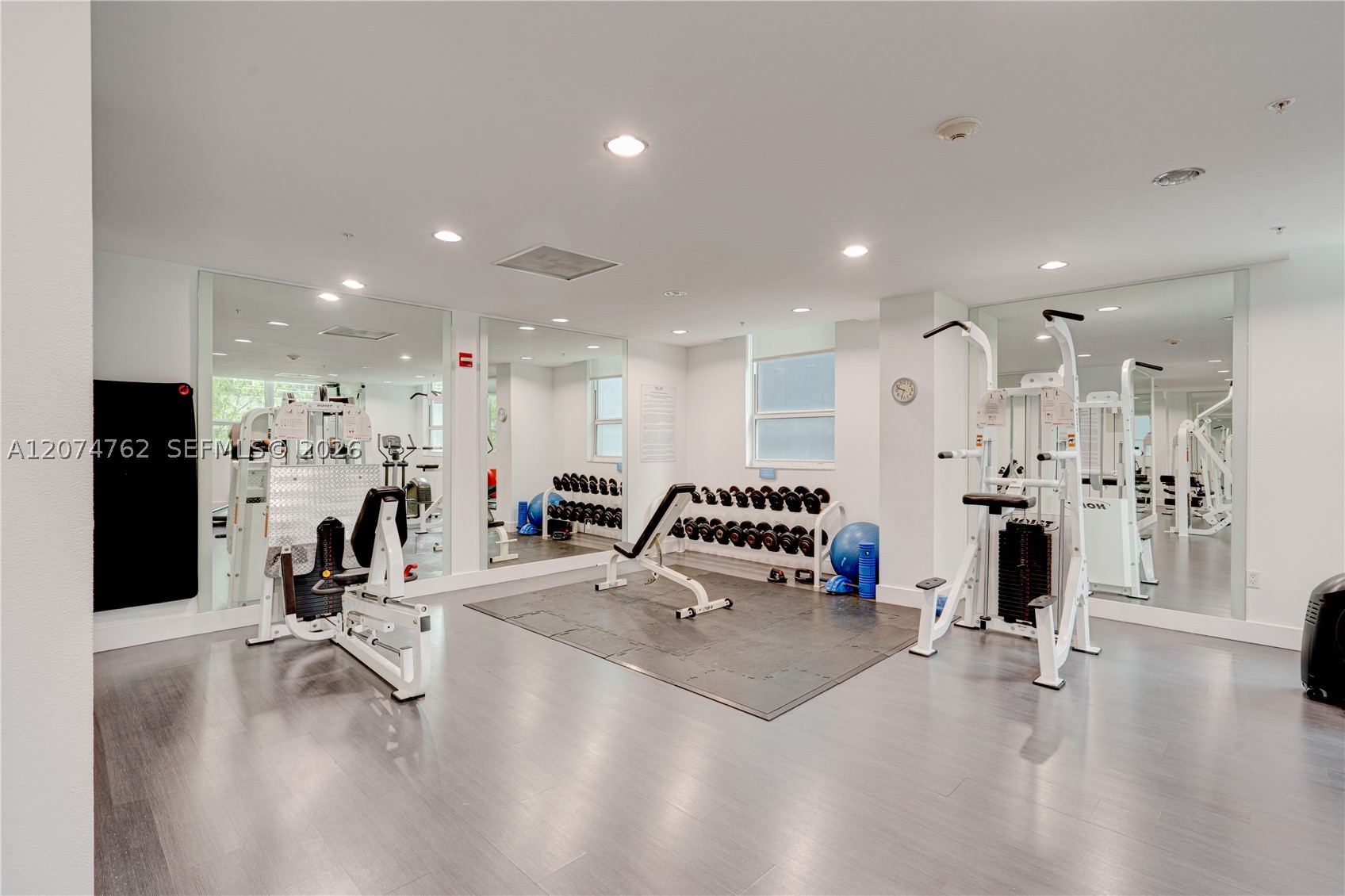 image Loft Downtown I16