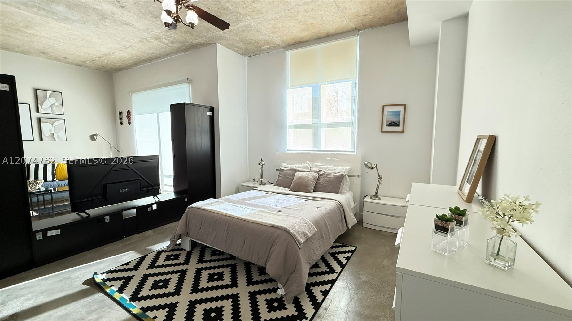 image Loft Downtown I7