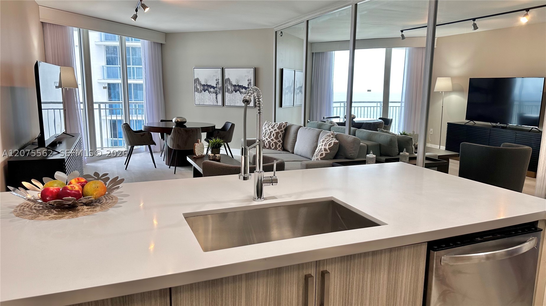 17375 Collins Ave #2003 Sunny Isles Beach, FL 33160