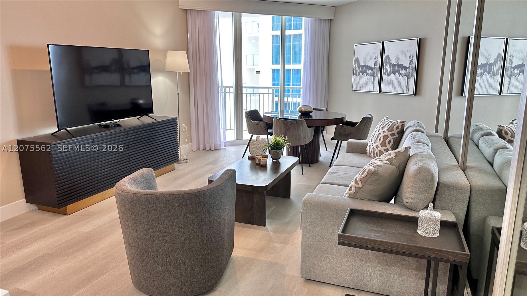 17375 Collins Ave #2003 Sunny Isles Beach, FL 33160