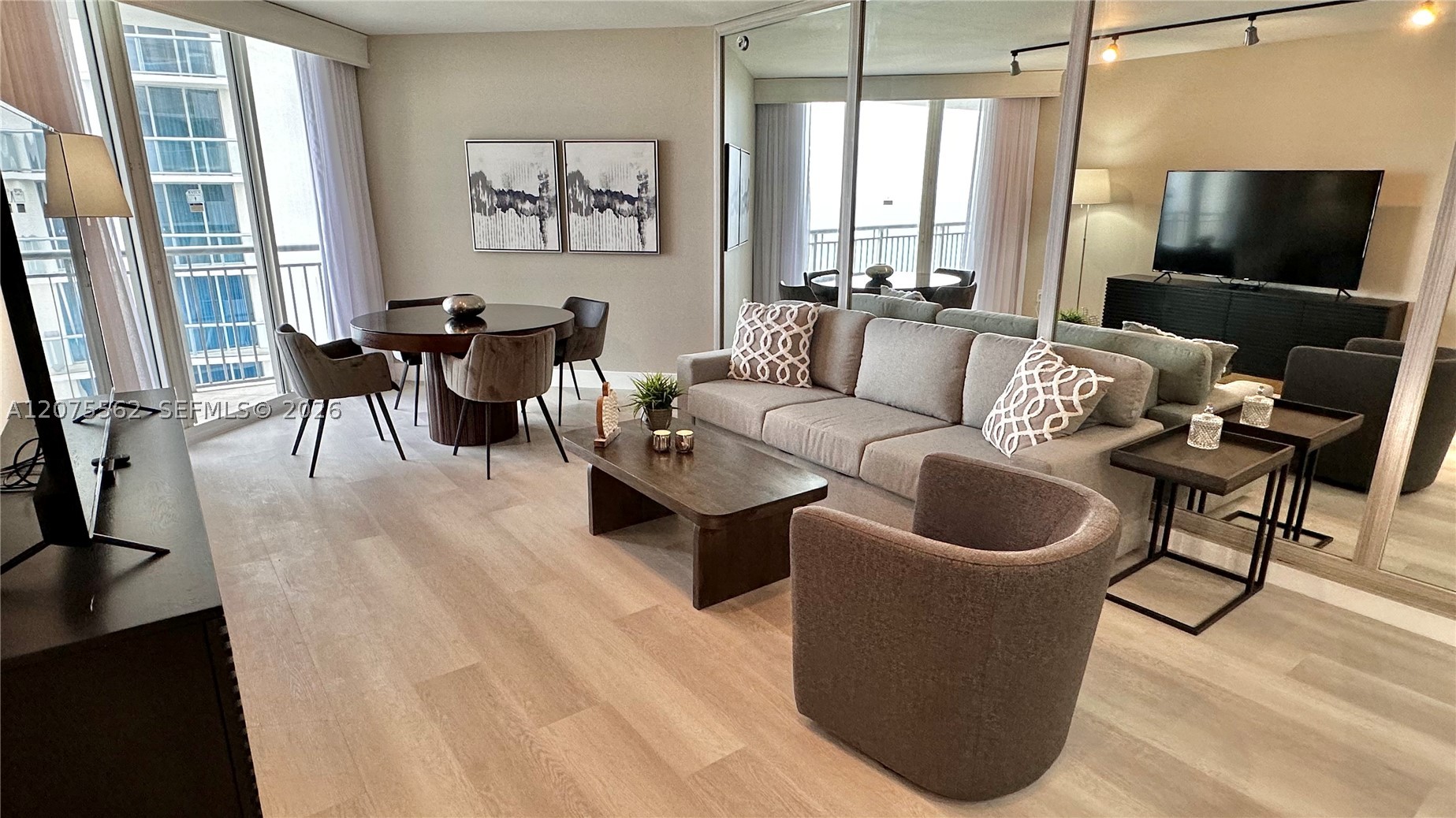 17375 Collins Ave #2003 Sunny Isles Beach, FL 33160