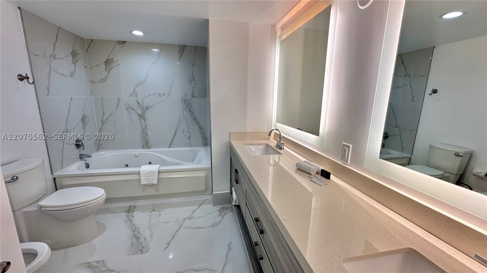 17375 Collins Ave #2003 Sunny Isles Beach, FL 33160