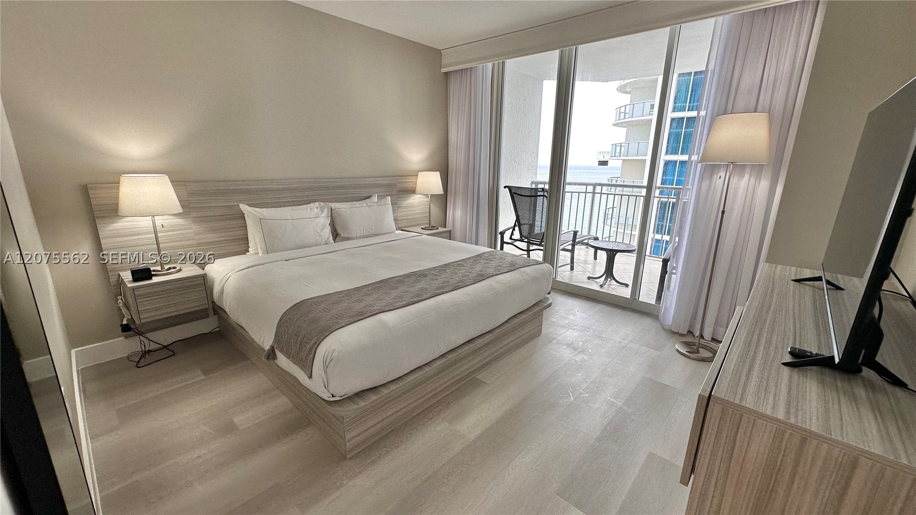 17375 Collins Ave #2003 Sunny Isles Beach, FL 33160