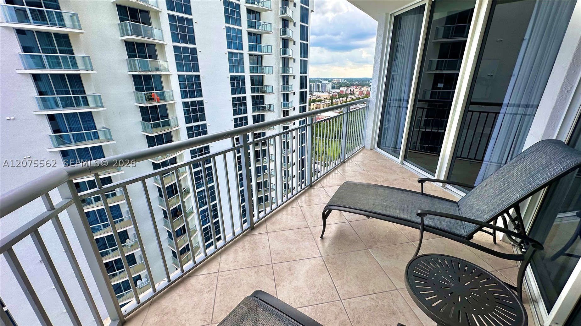 17375 Collins Ave #2003 Sunny Isles Beach, FL 33160