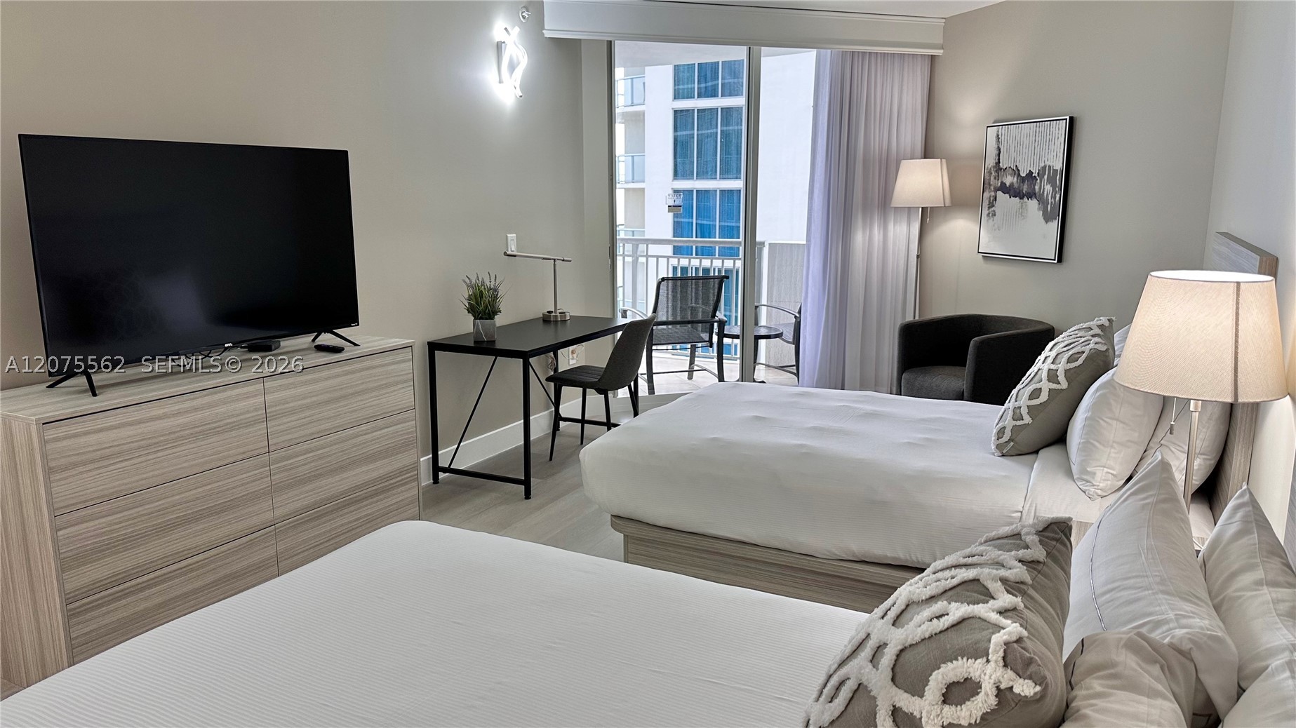 17375 Collins Ave #2003 Sunny Isles Beach, FL 33160