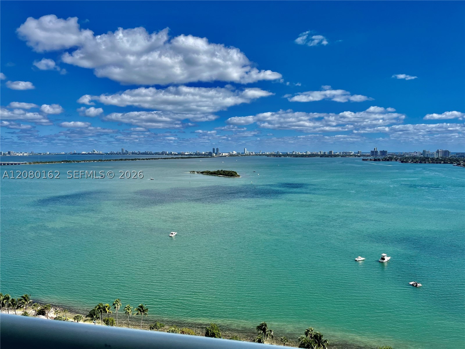 1800 N Bayshore Dr #2507