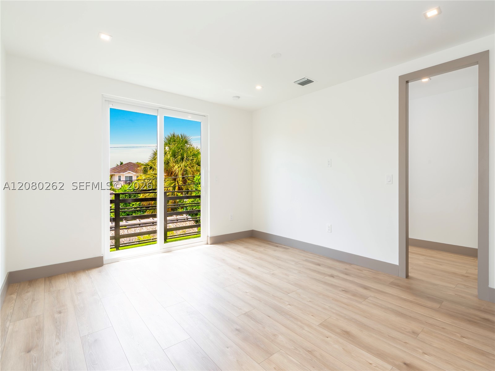 721 SW 7th Ave Fort Lauderdale, FL 33315