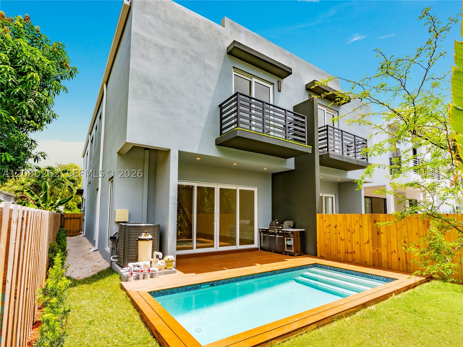 721 SW 7th Ave Fort Lauderdale, FL 33315