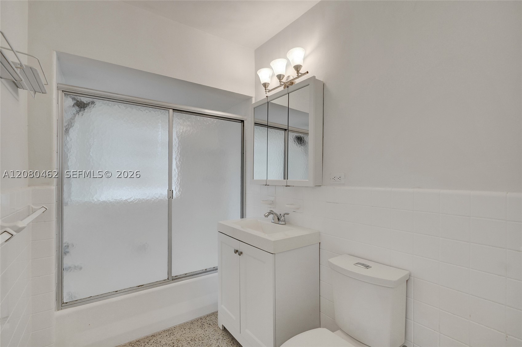 2125 Alamanda Dr North Miami, FL 33181