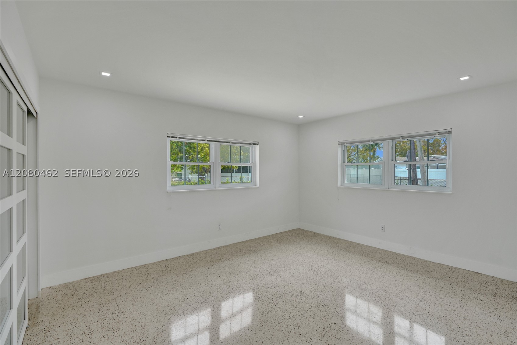 2125 Alamanda Dr North Miami, FL 33181