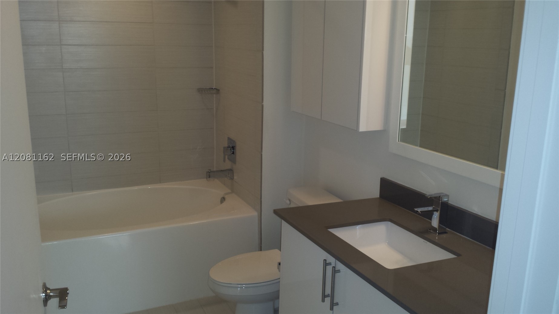image Nine at Mary Brickell Village8