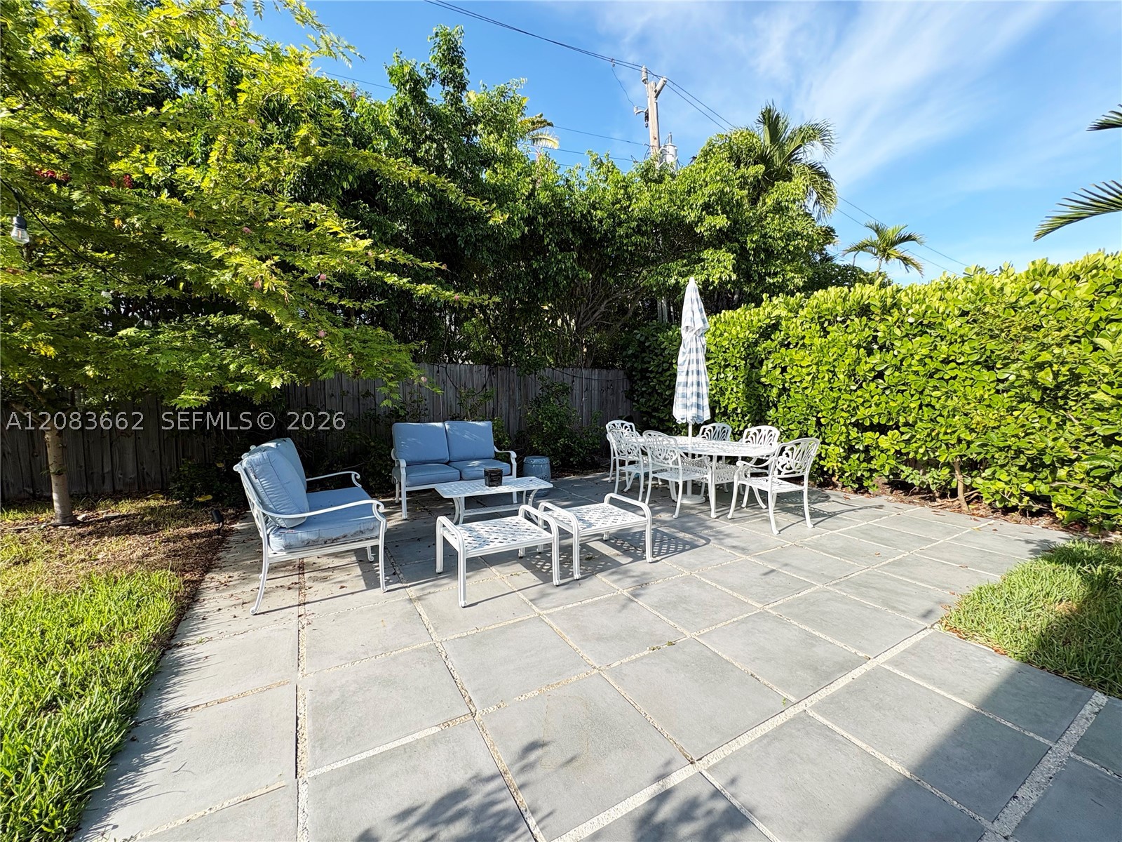 225 W Heather Dr #225 Key Biscayne, FL 33149