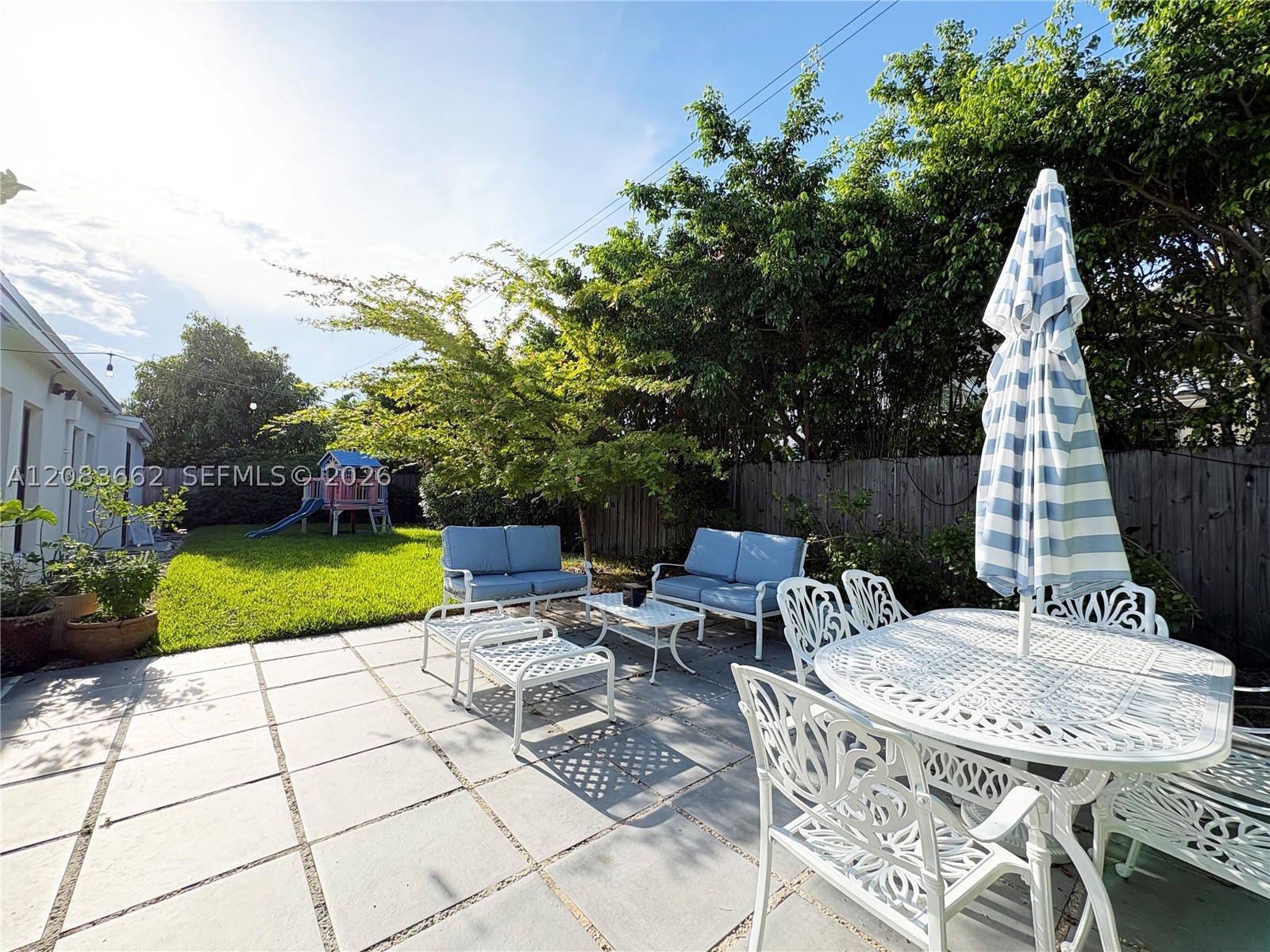 225 W Heather Dr #225 Key Biscayne, FL 33149