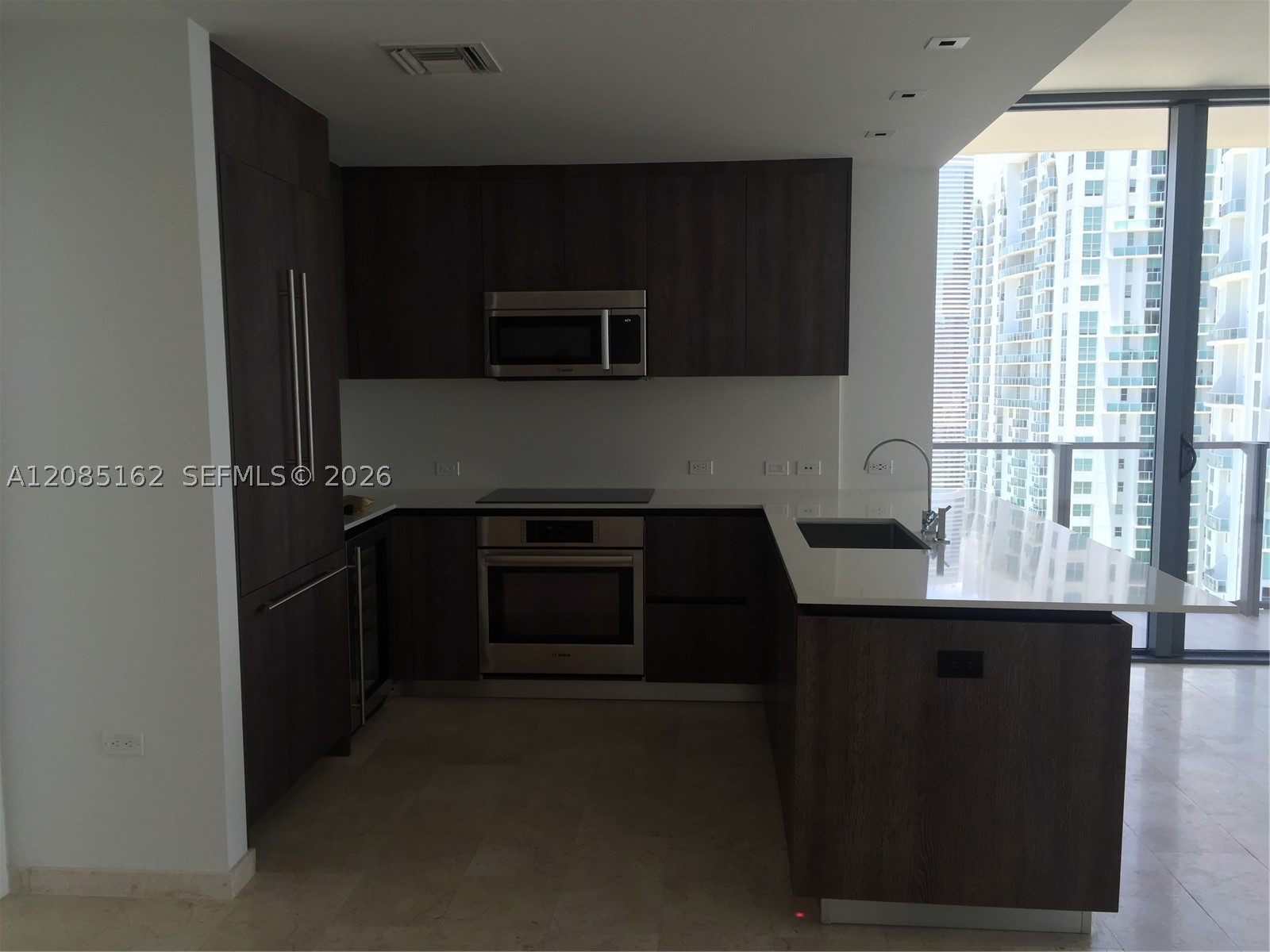 image Reach Brickell City Centre5