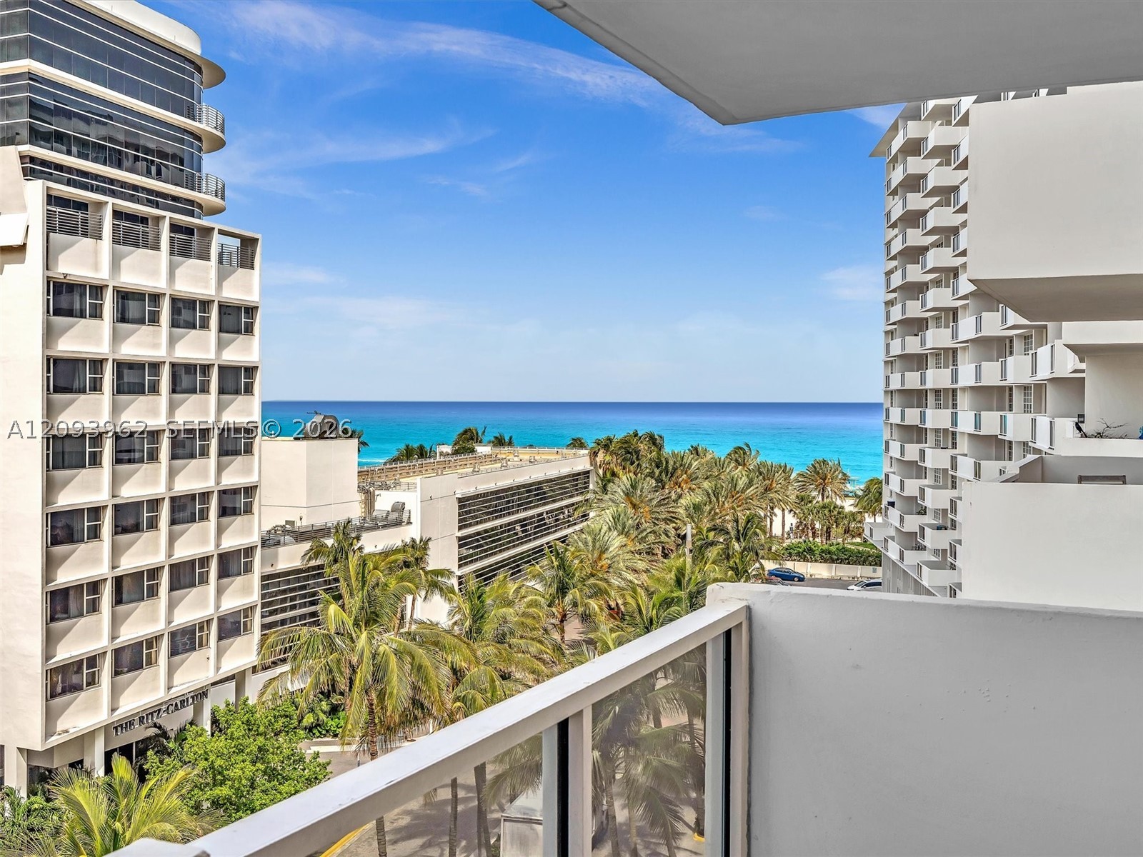 100 Lincoln Rd #710
