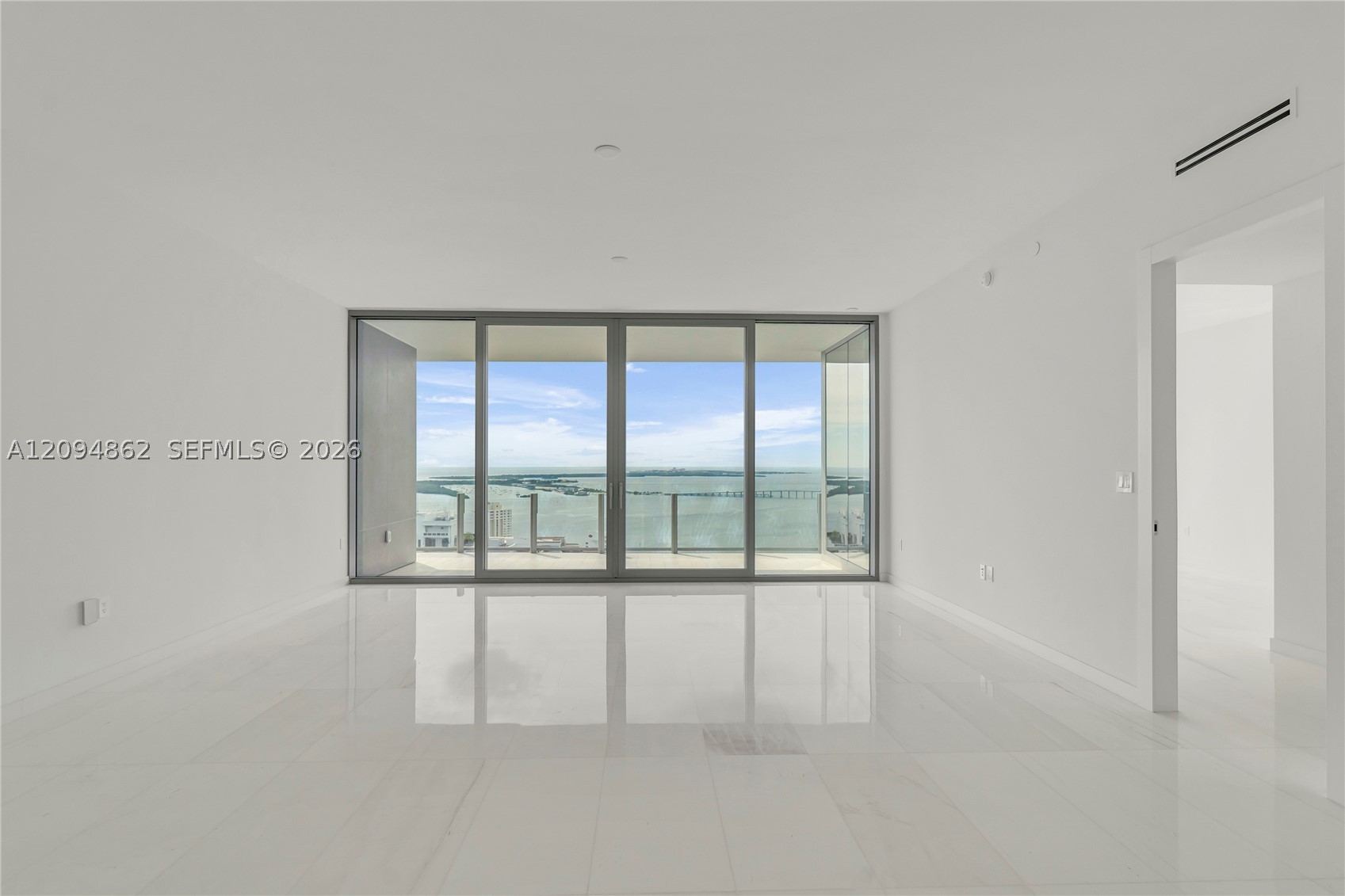 image Aston Martin Residences6