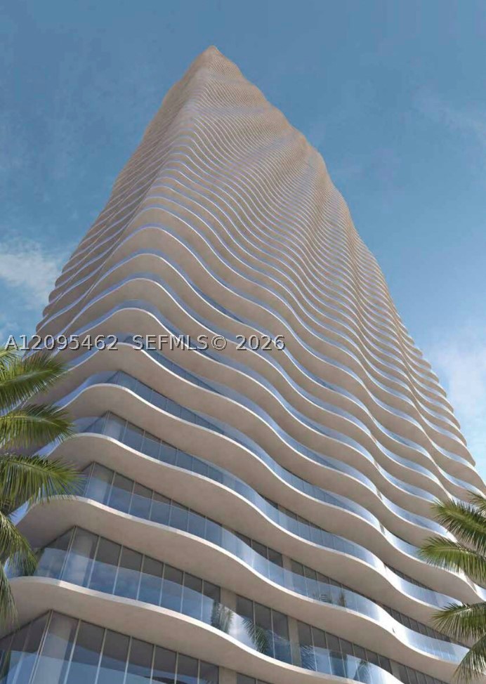 1400 Biscayne #4703