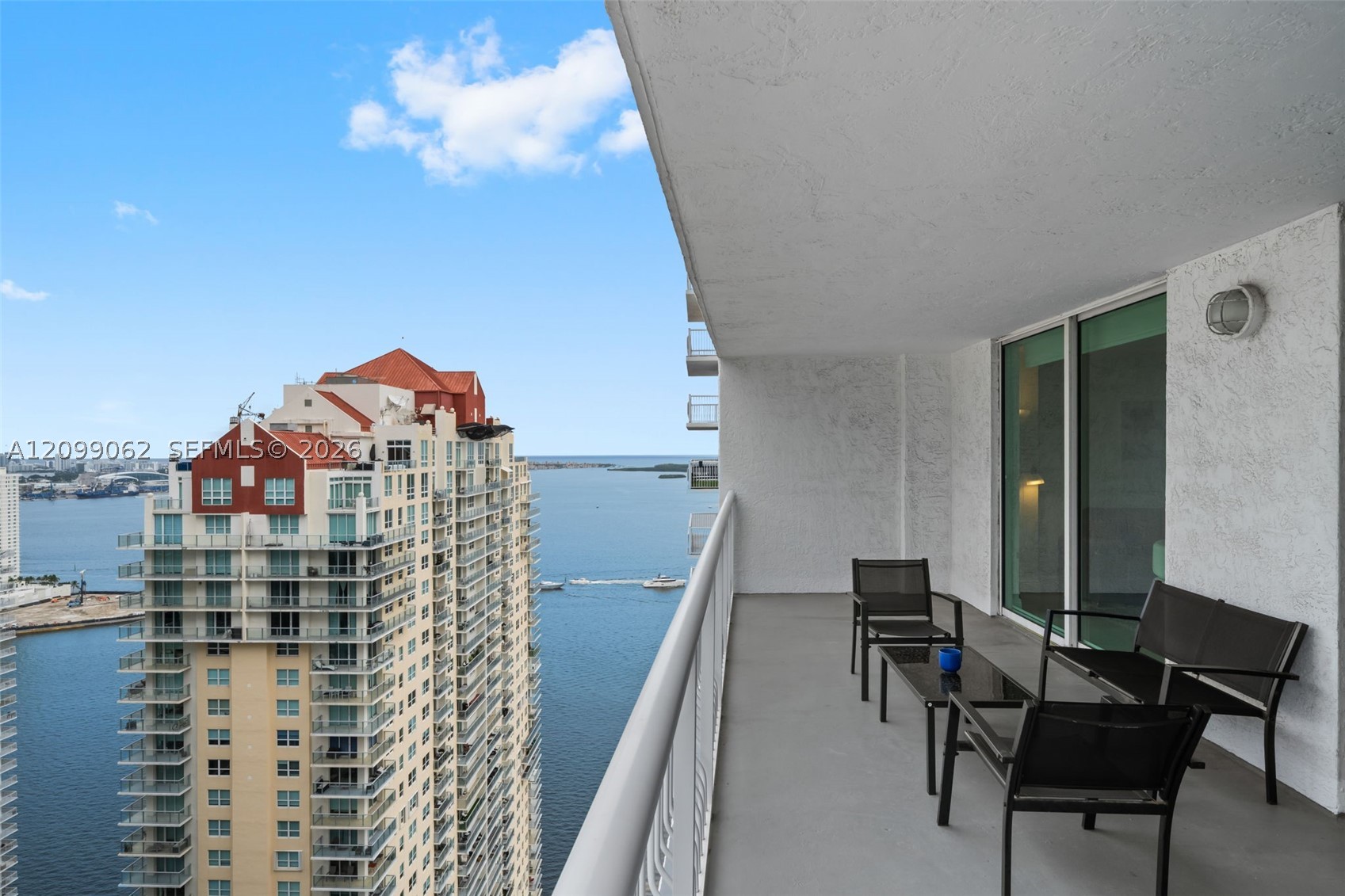 image The Club at Brickell Bay24