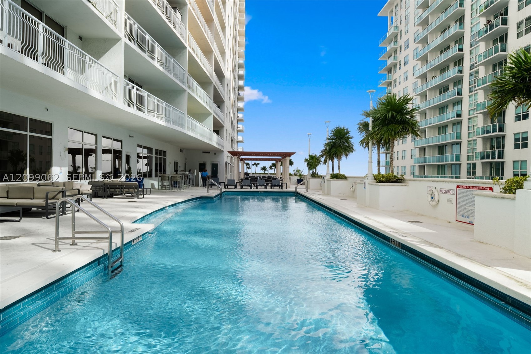 image The Club at Brickell Bay28