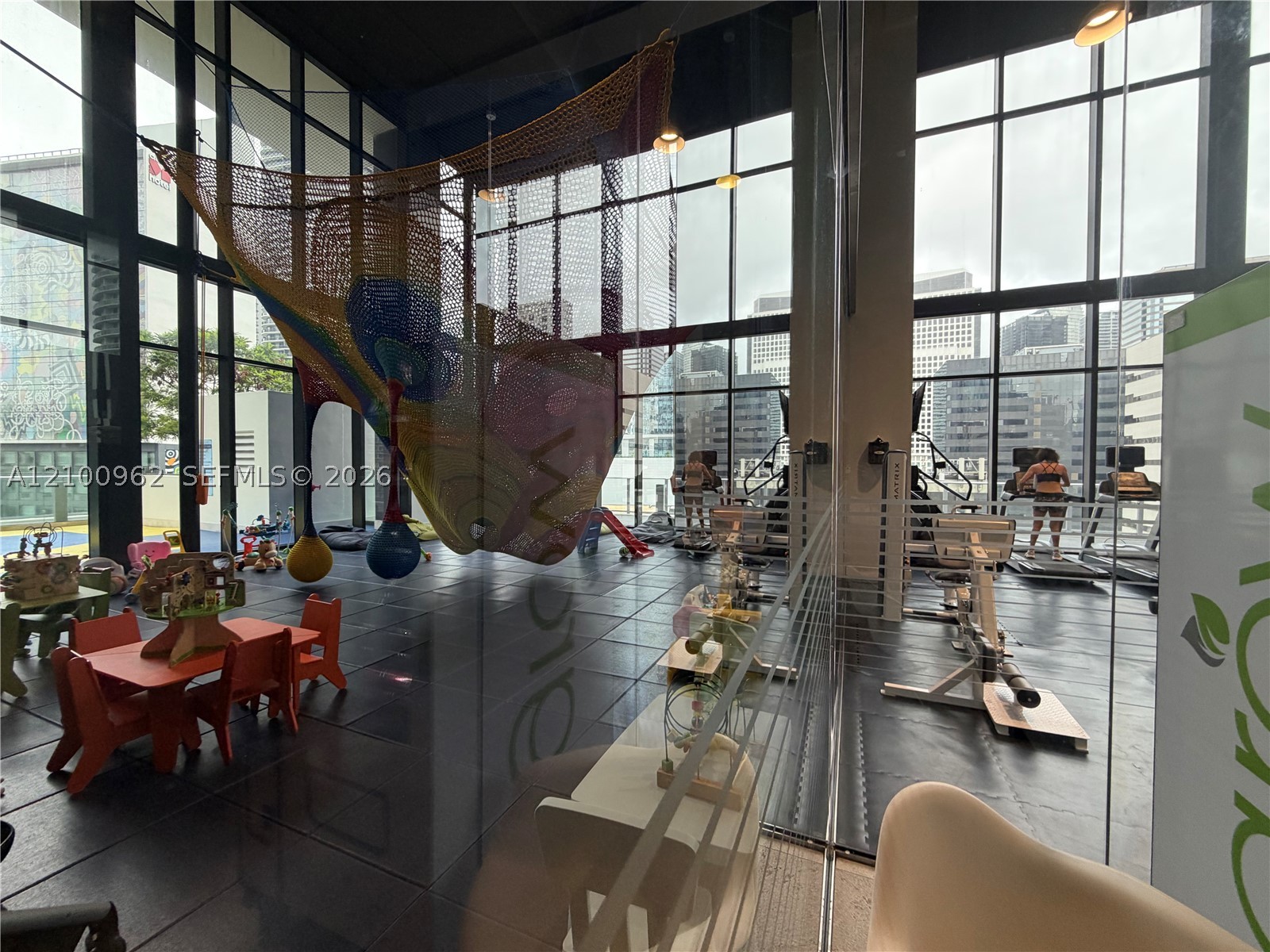 image 1010 Brickell11
