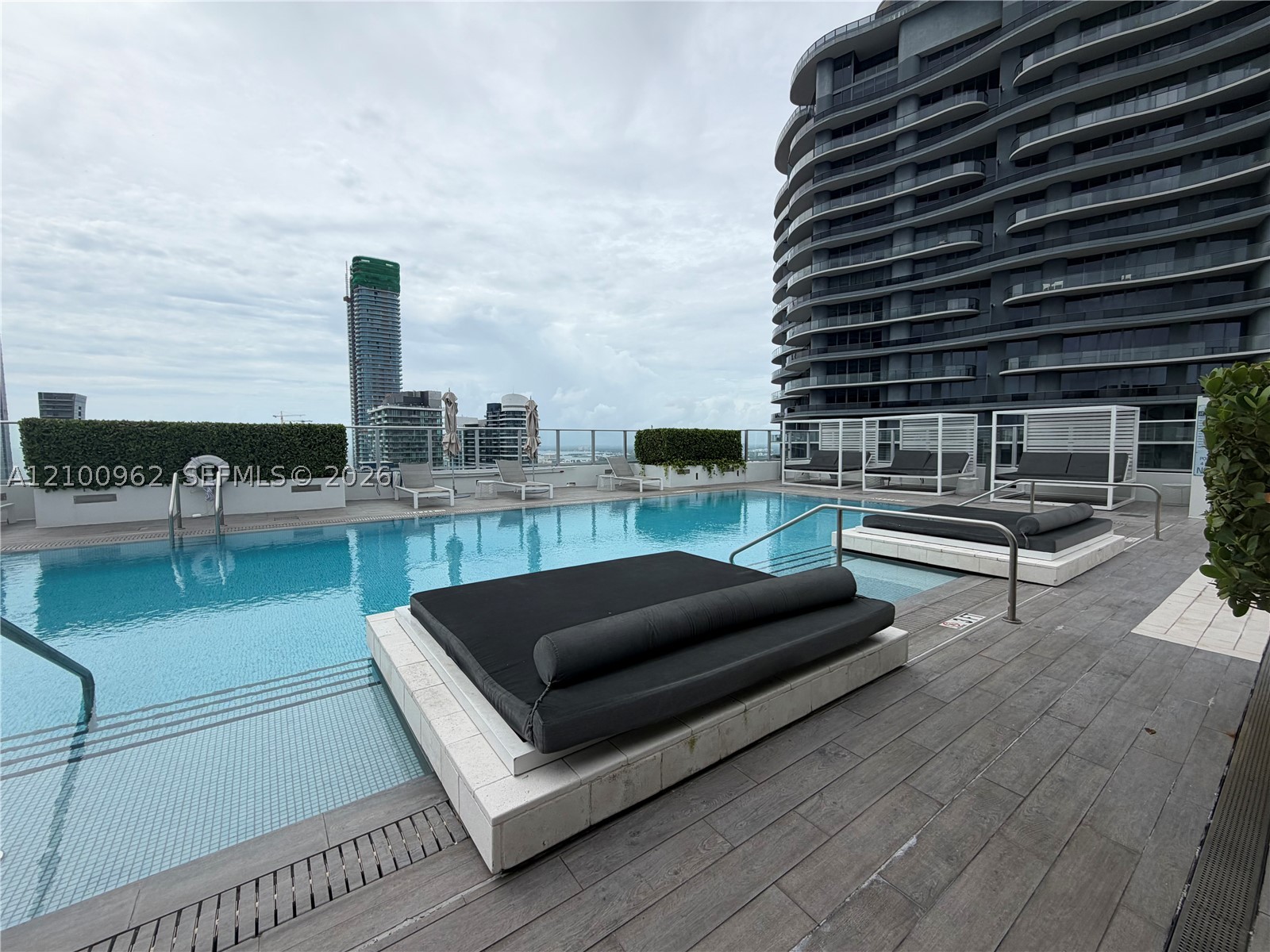 image 1010 Brickell14