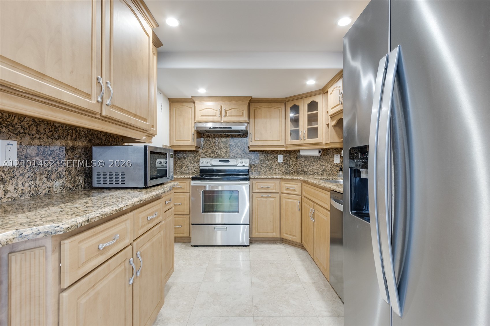 image Arlen House West46