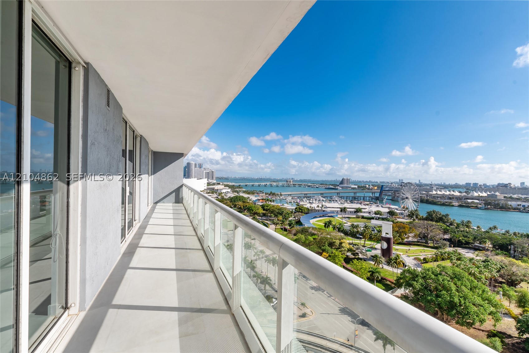 50 Biscayne Blvd #1808