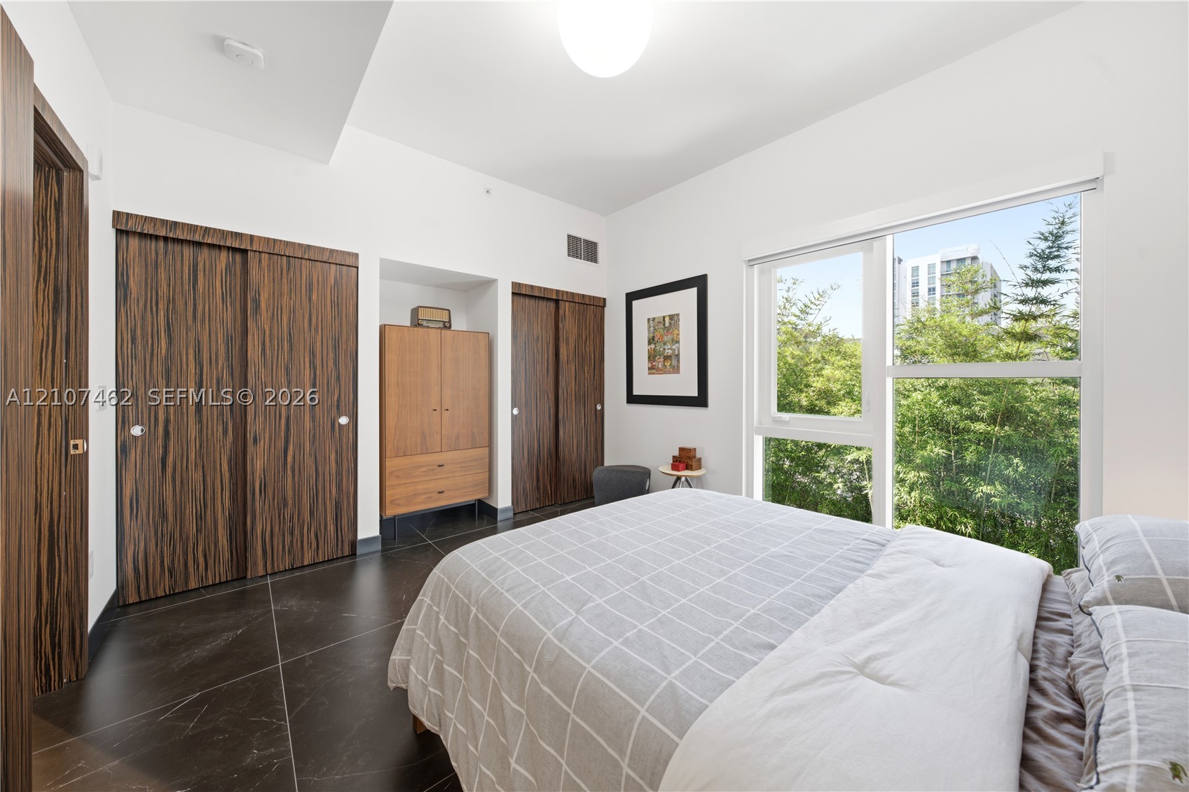 455 NE 39th St #110 Miami, FL 33137