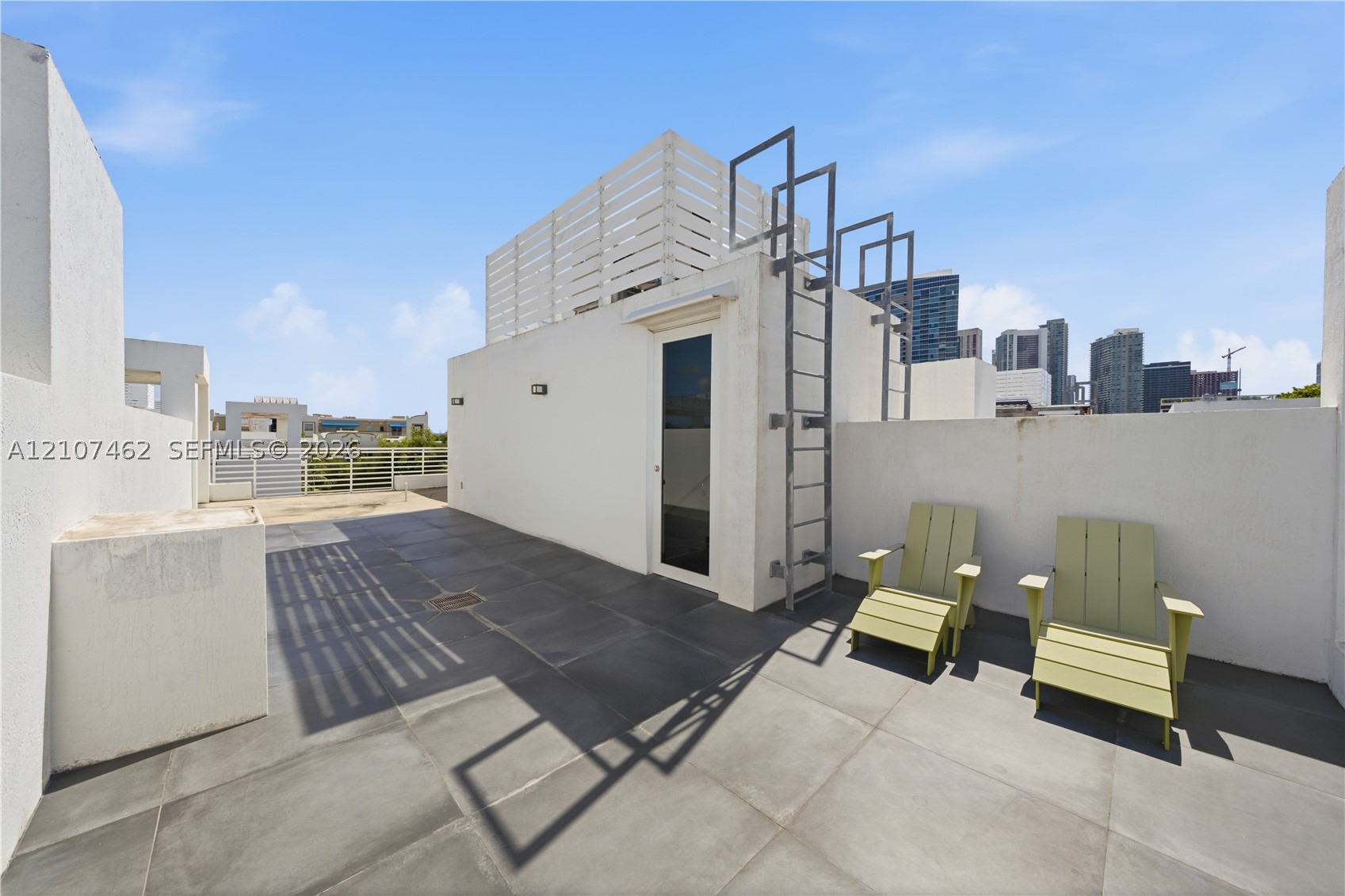 455 NE 39th St #110 Miami, FL 33137