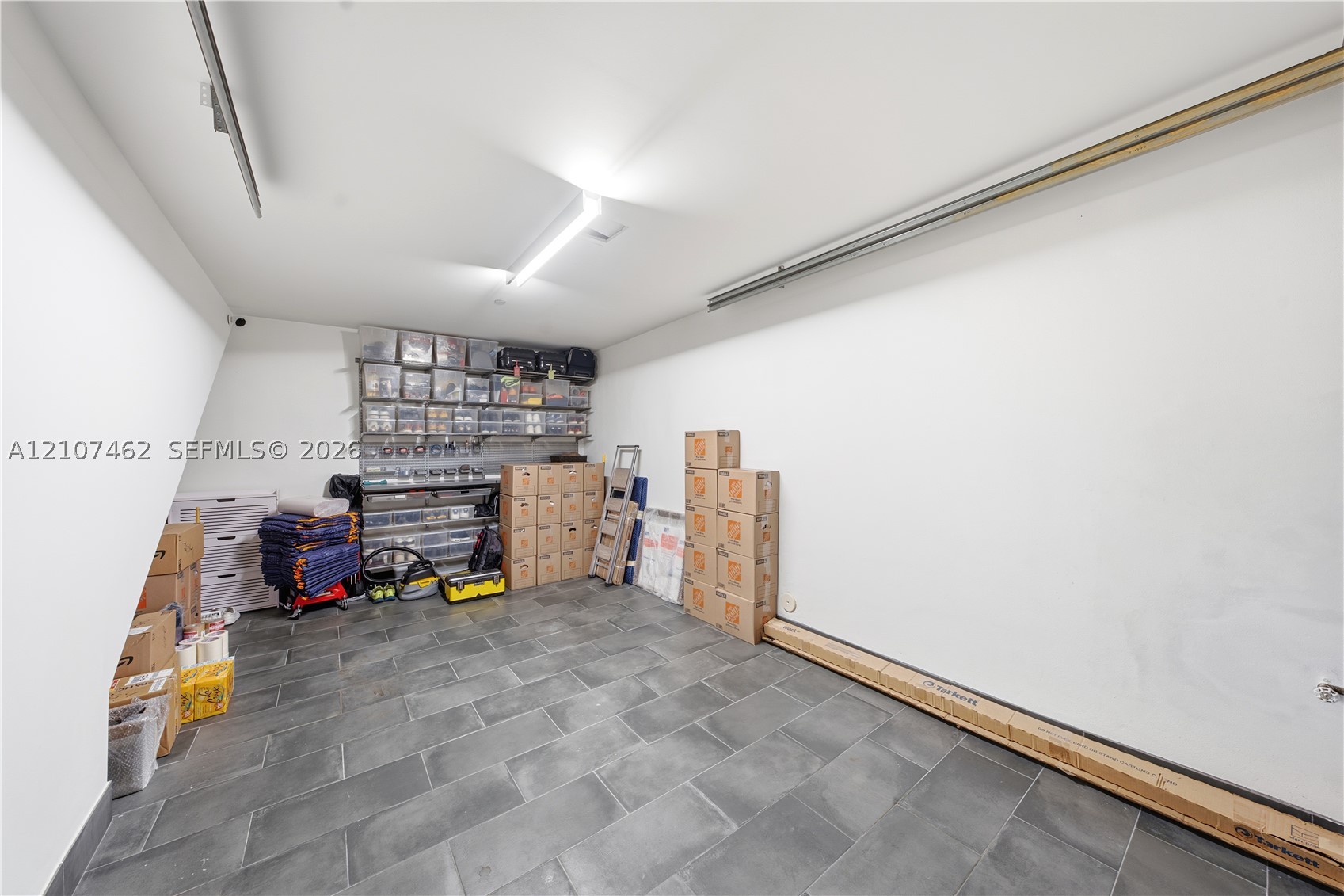 455 NE 39th St #110 Miami, FL 33137