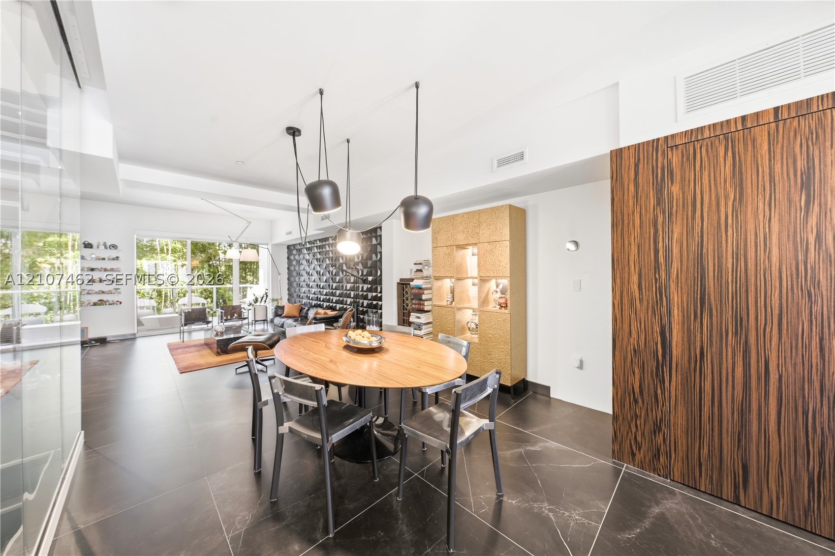 455 NE 39th St #110 Miami, FL 33137