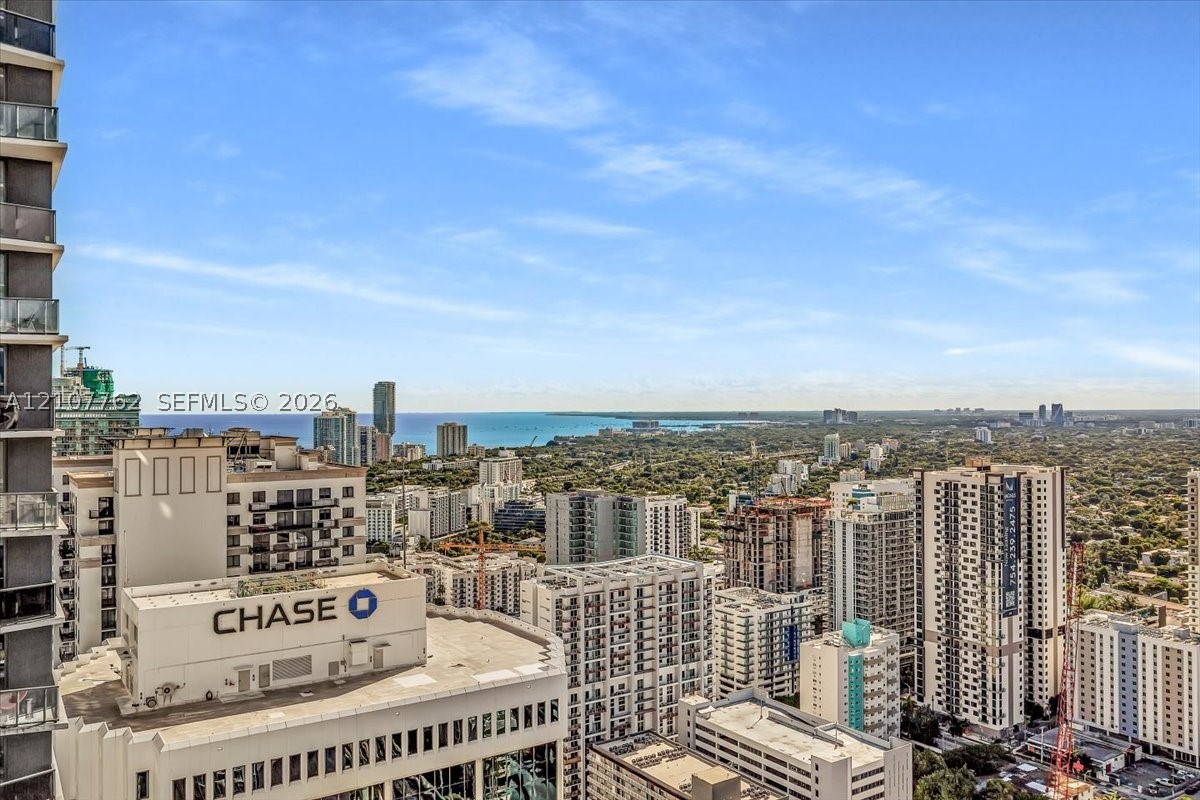 88 SW 7th St #3401 Miami, FL 33130