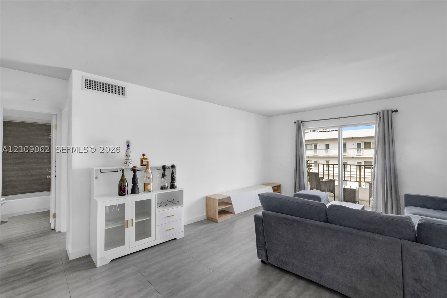 1580 West Ave #504 Miami Beach, FL 33139