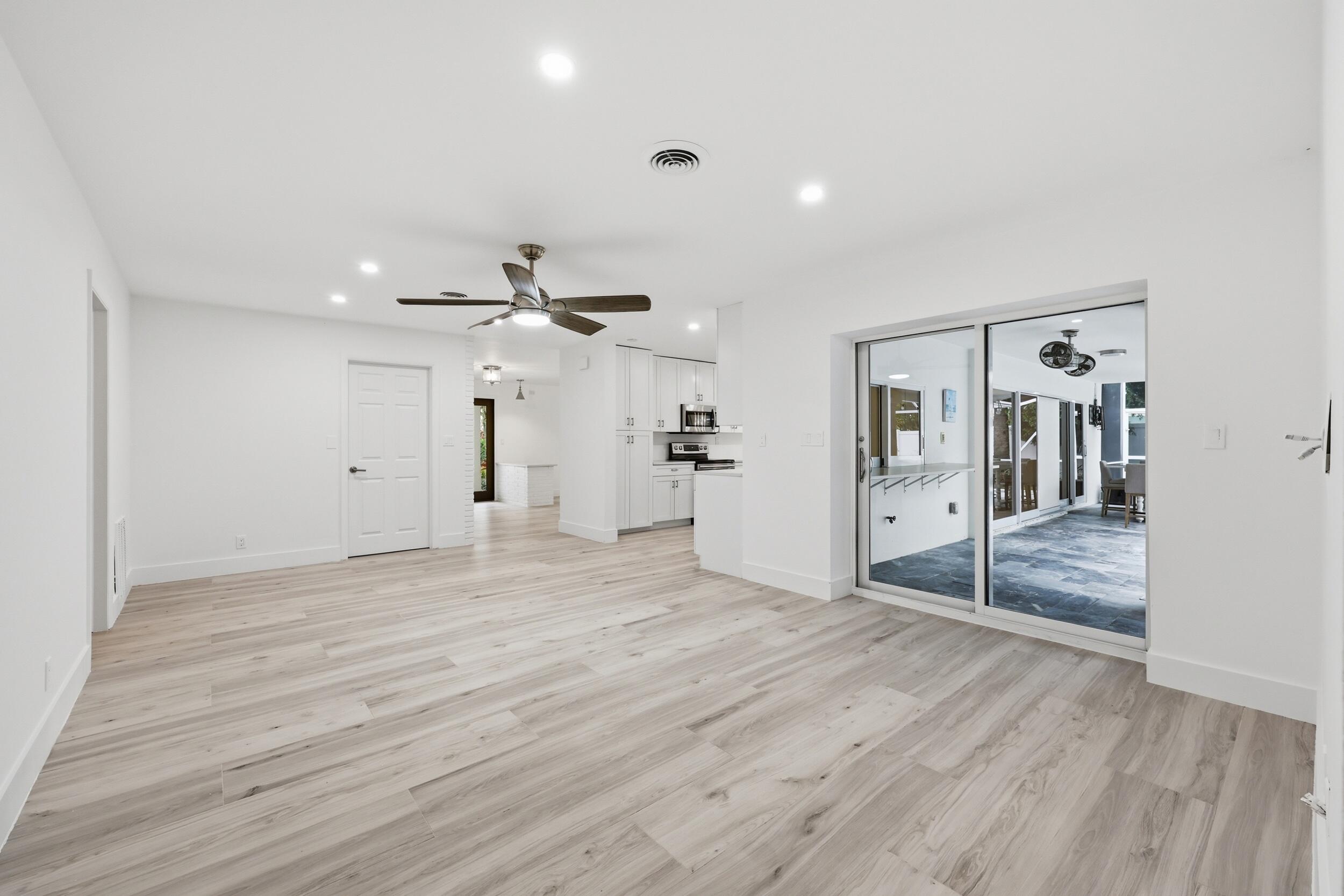 7 River Tequesta, FL 33469