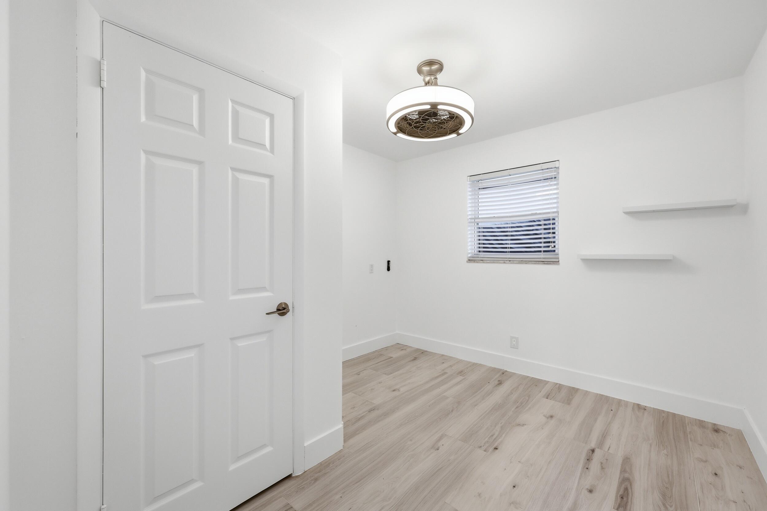 7 River Tequesta, FL 33469