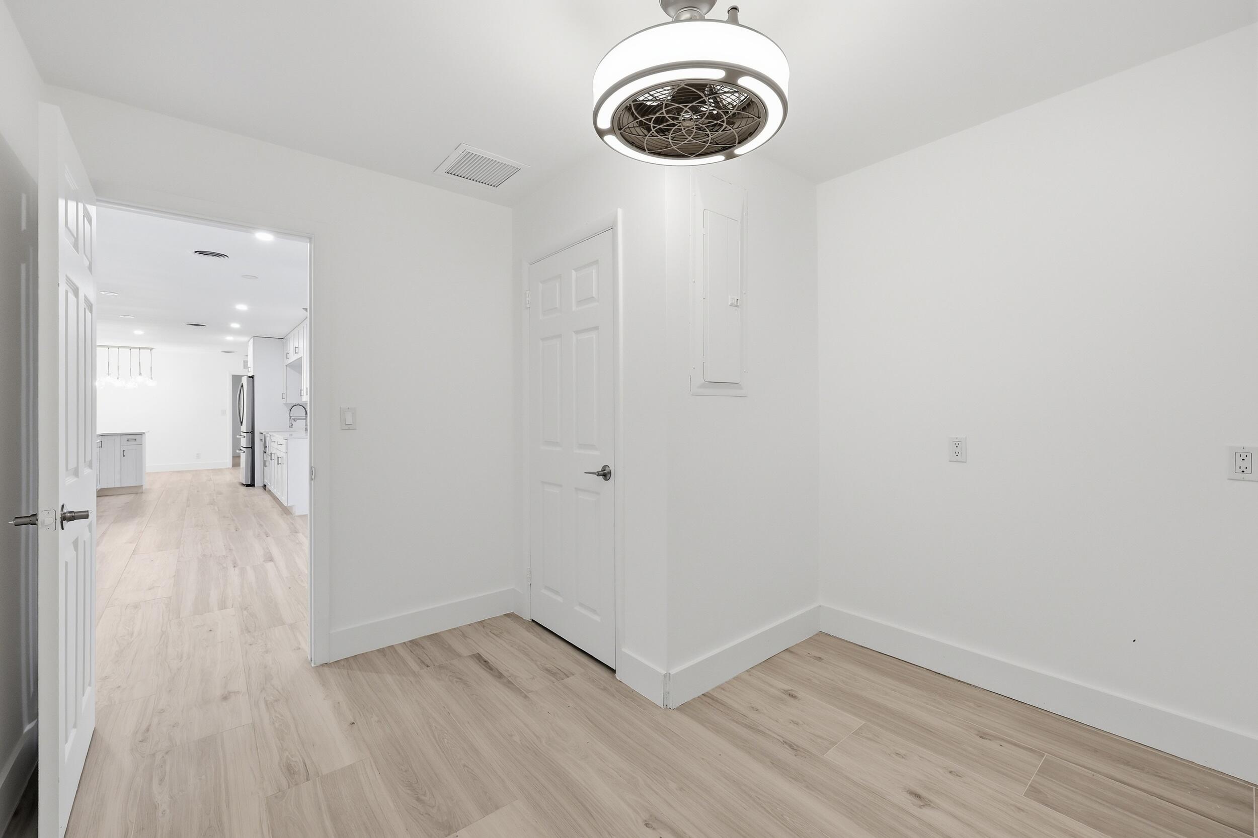 7 River Tequesta, FL 33469