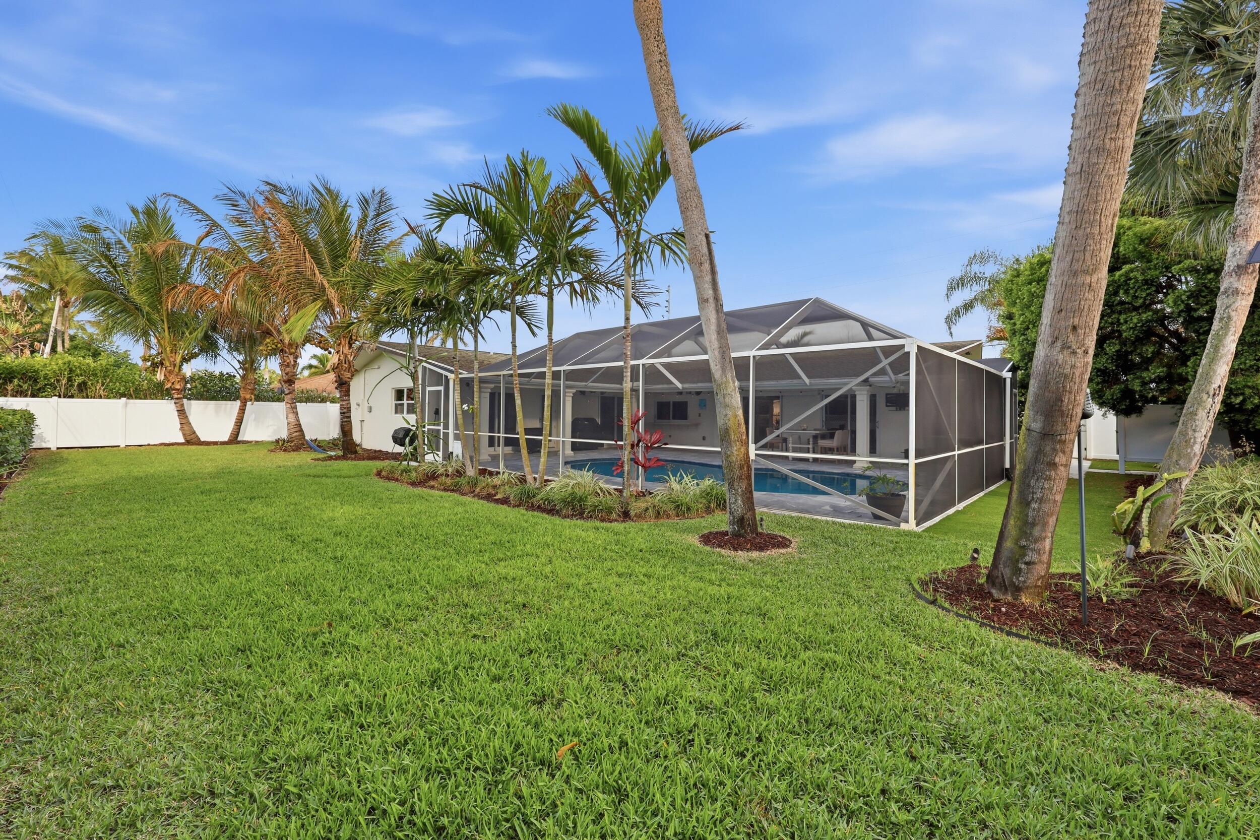 7 River Tequesta, FL 33469