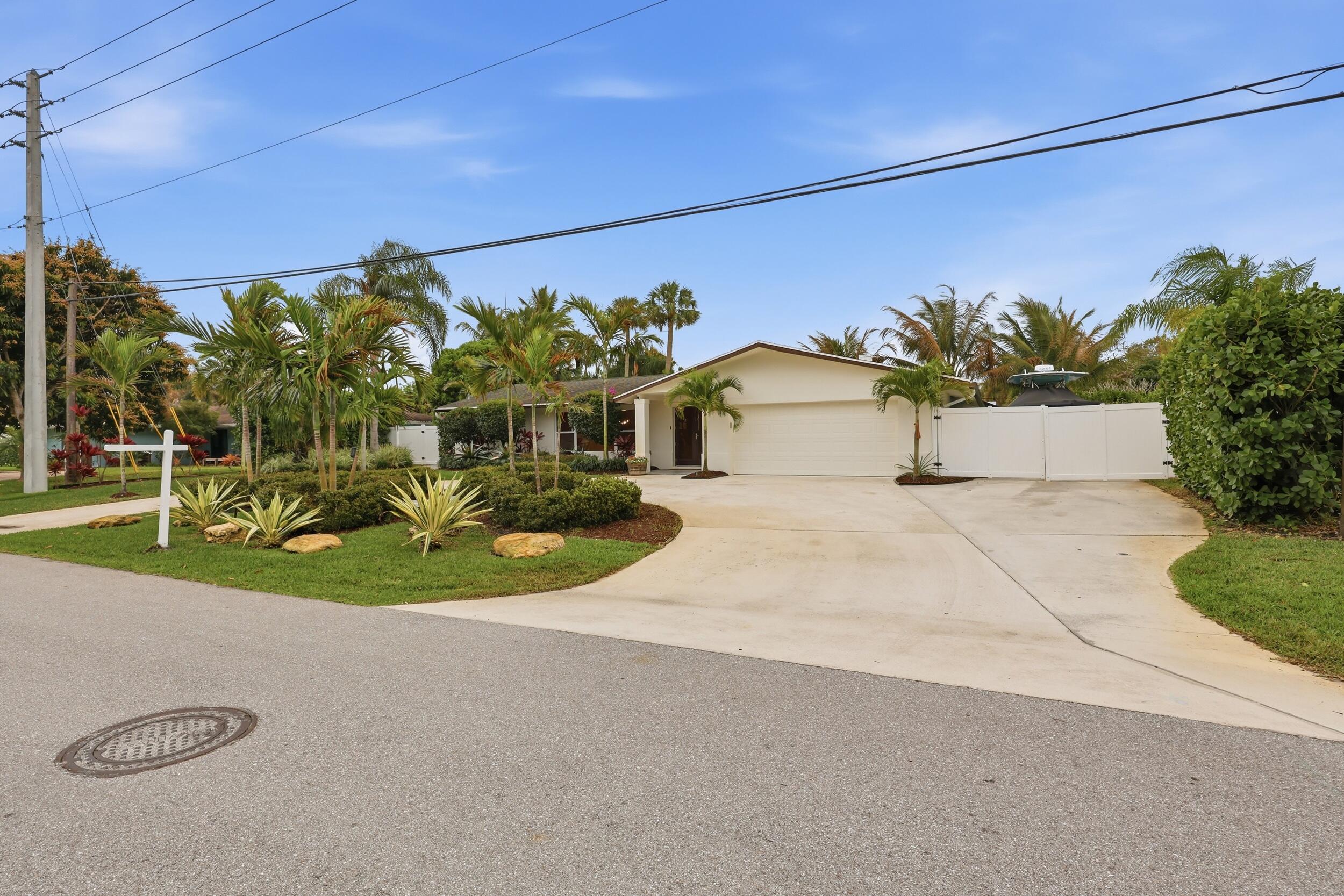 7 River Tequesta, FL 33469