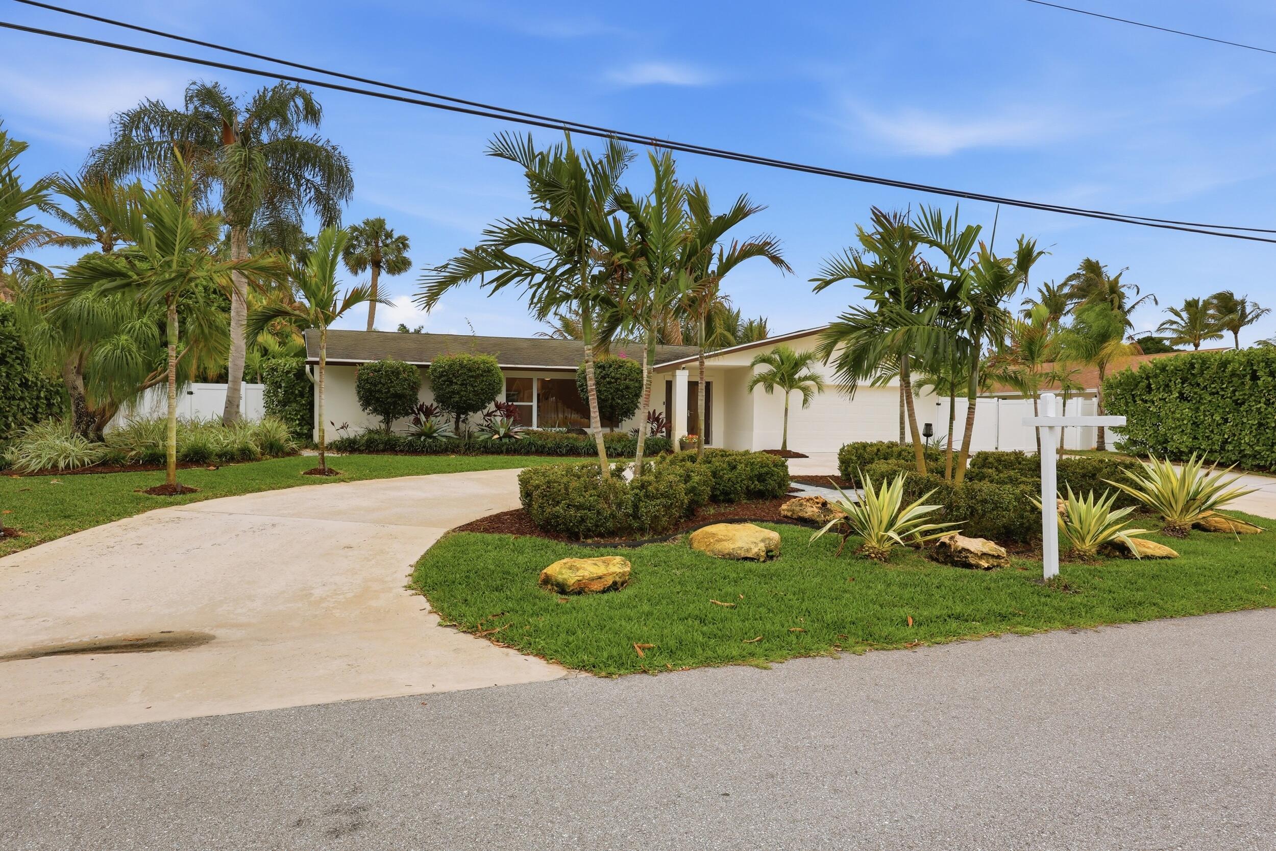 7 River Tequesta, FL 33469