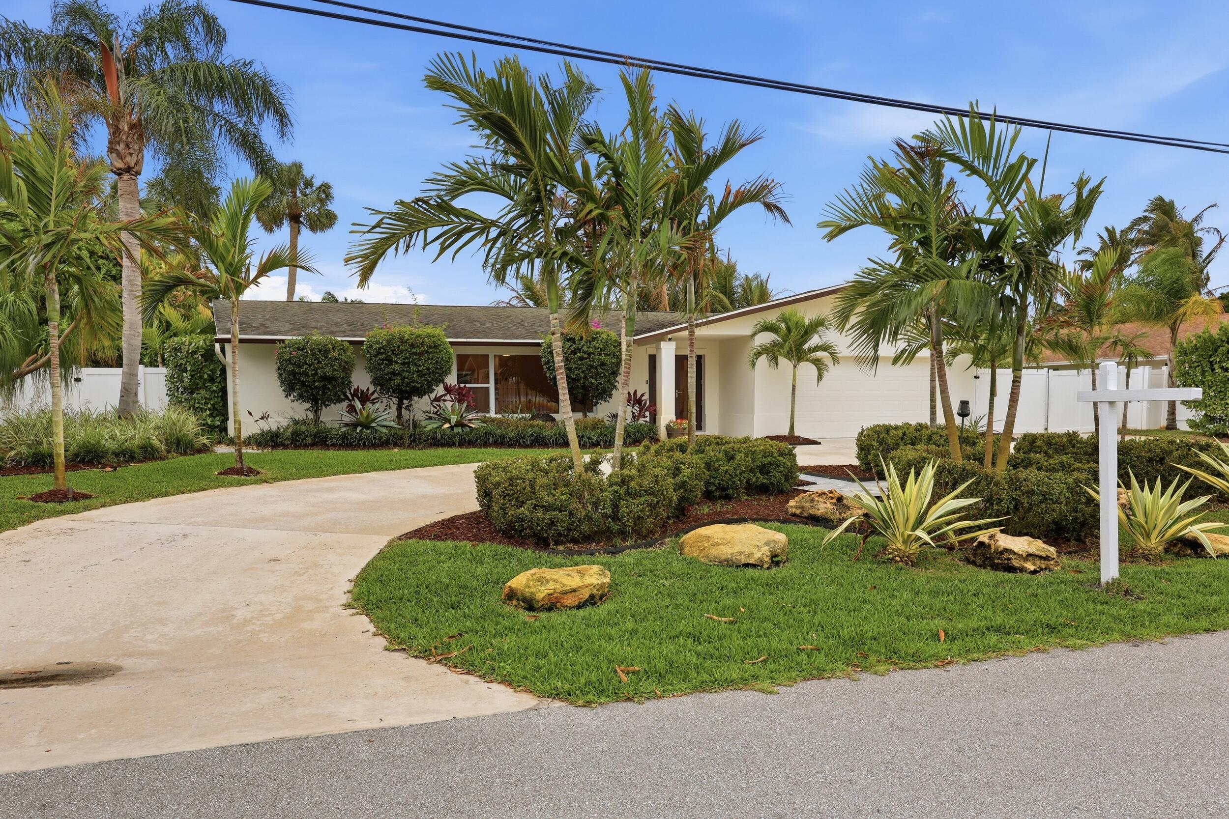 7 River Tequesta, FL 33469