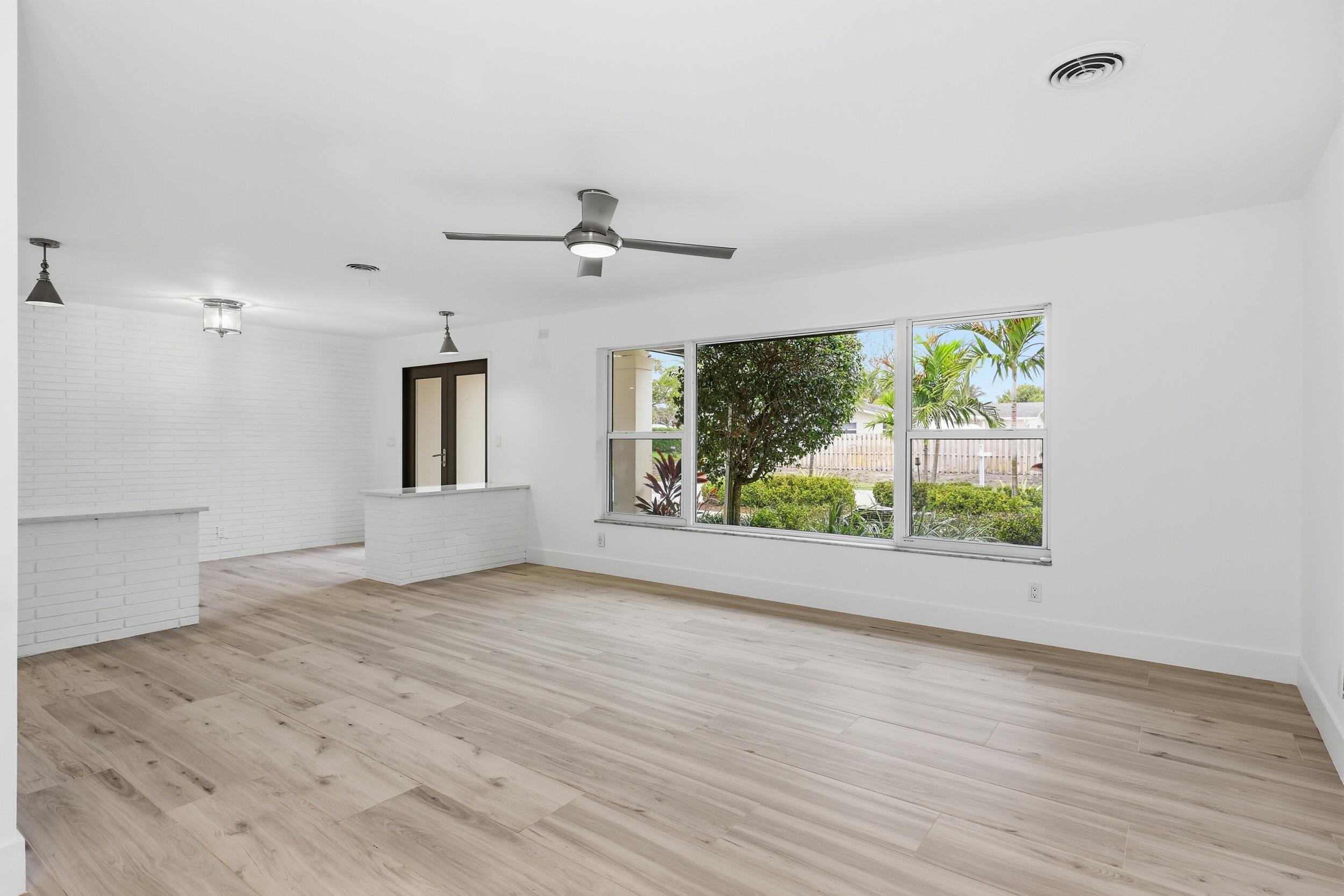 7 River Tequesta, FL 33469