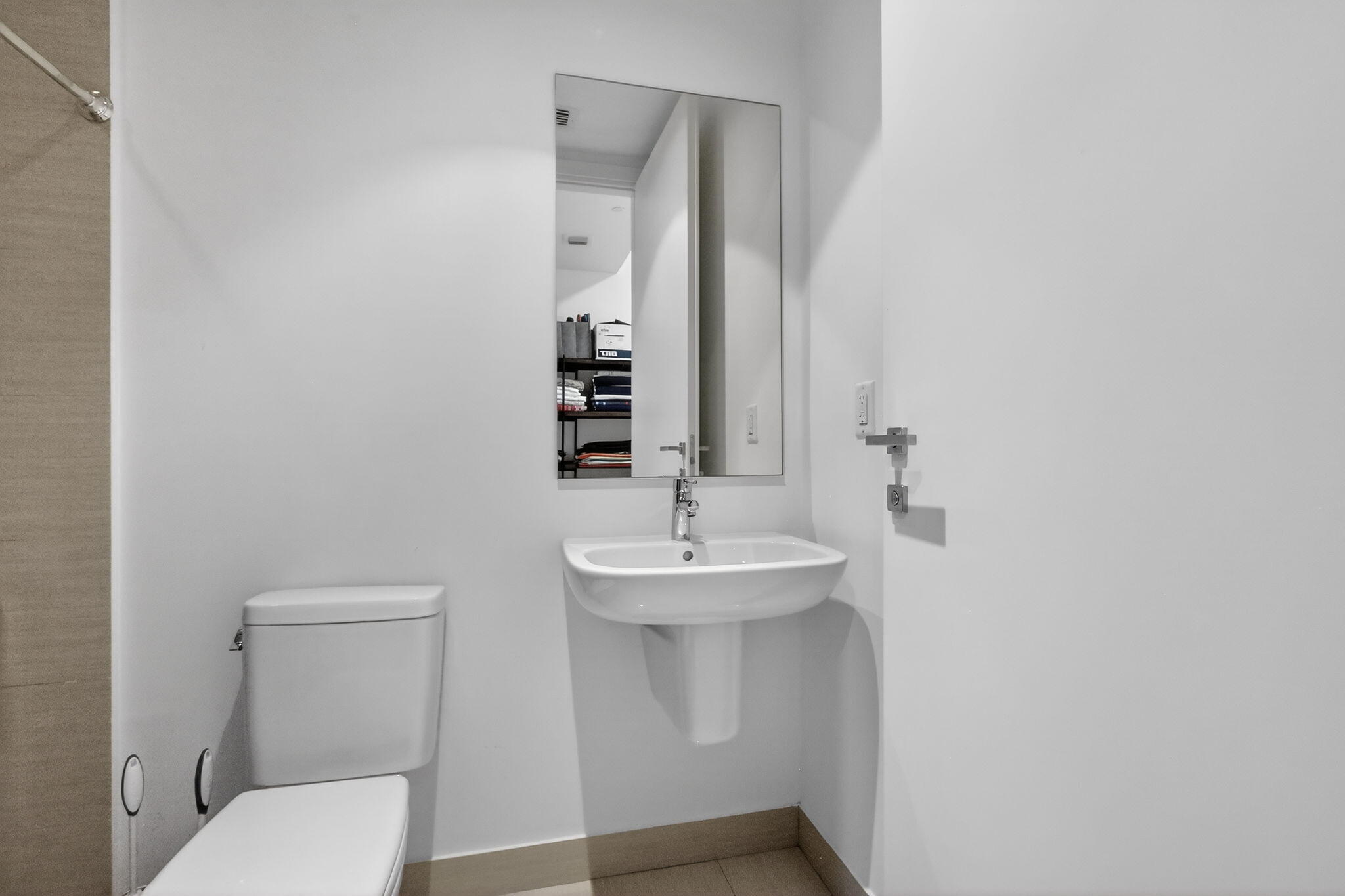 3250 NE 188th #706 Aventura, FL 33180