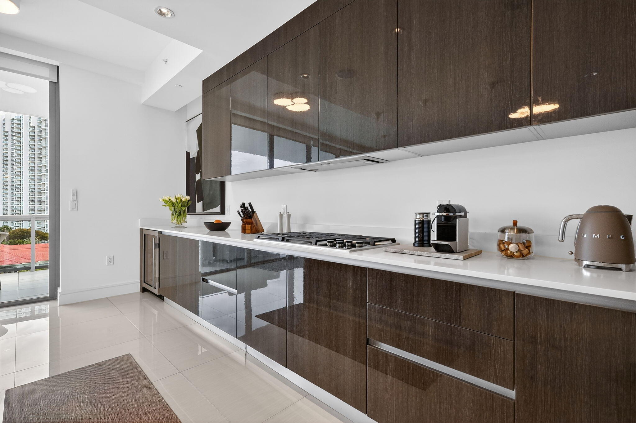 3250 NE 188th #706 Aventura, FL 33180