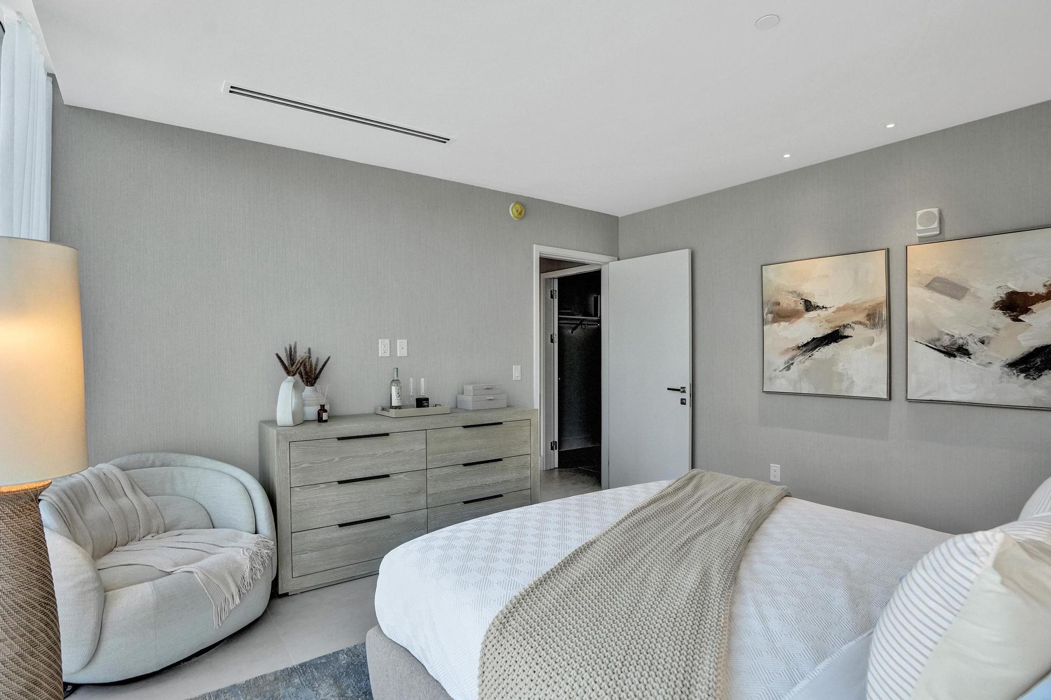 407 N Riverside #503 Pompano Beach, FL 33062